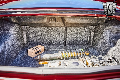 2014 Dodge Challenger image 111