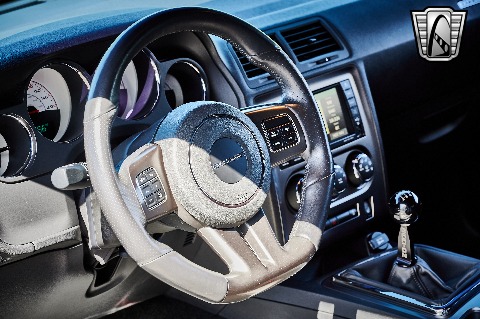 2014 Dodge Challenger image 86