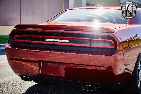 2014 Dodge Challenger image 40