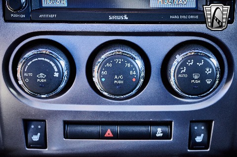 2014 Dodge Challenger image 92