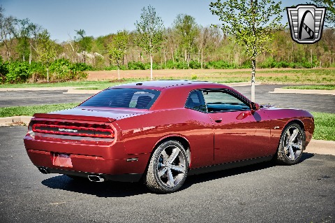 2014 Dodge Challenger image 15