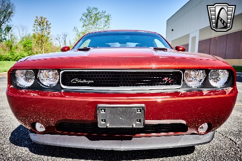 2014 Dodge Challenger image 42