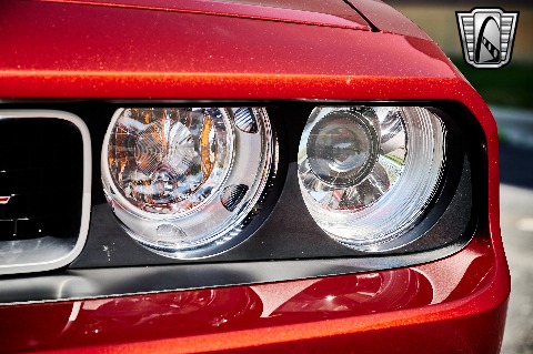 2014 Dodge Challenger image 46