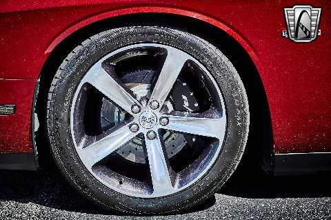 2014 Dodge Challenger image 124