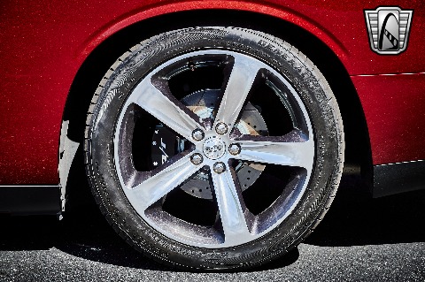 2014 Dodge Challenger image 125