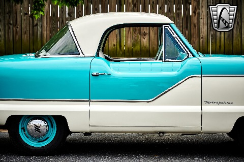 1960 Nash Metropolitan image 31
