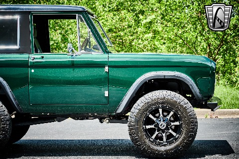 1975 Ford Bronco image 32