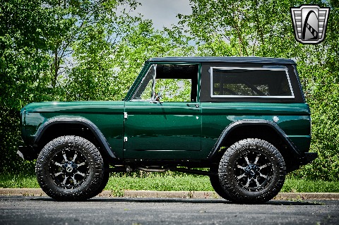 1975 Ford Bronco image 8