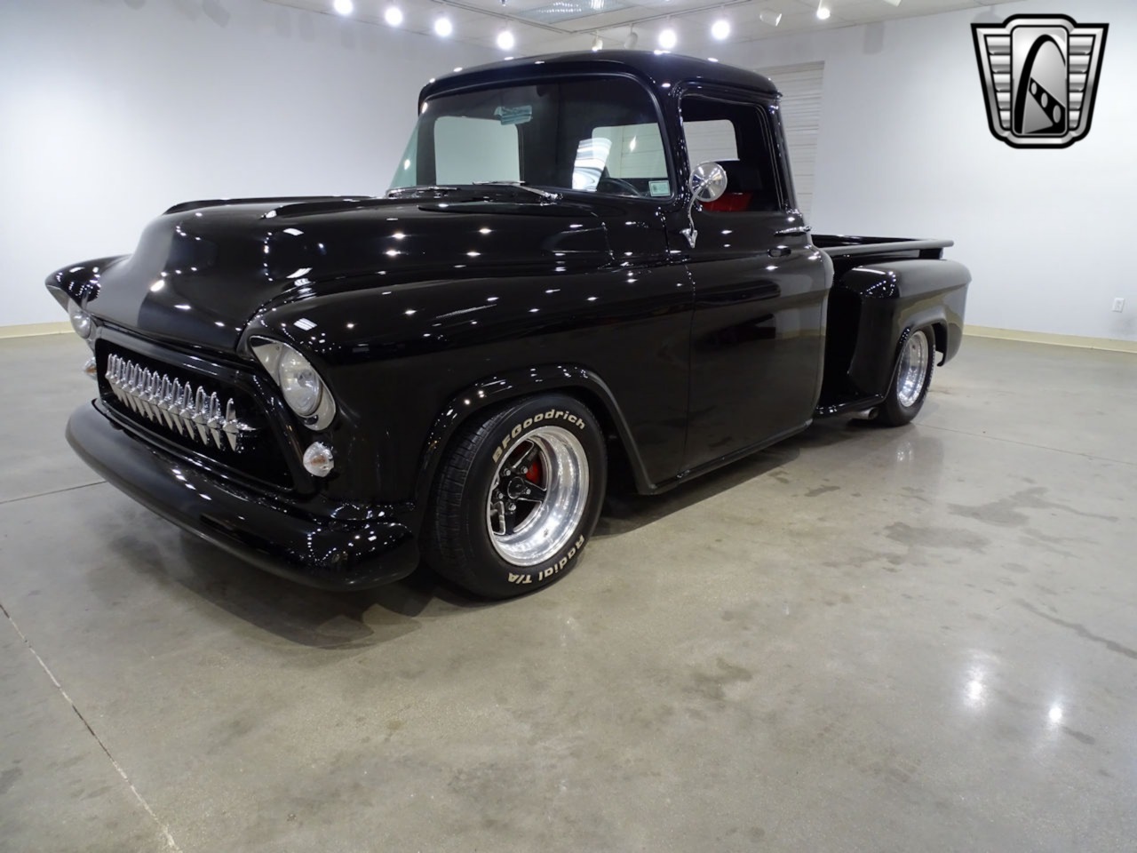 1957 Chevrolet 3100 2
