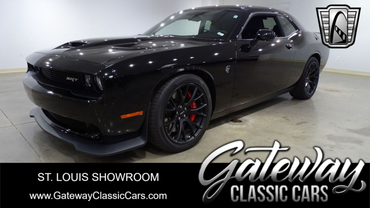 2015 Dodge Challenger 1