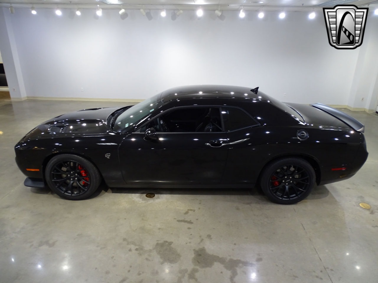 2015 Dodge Challenger 35