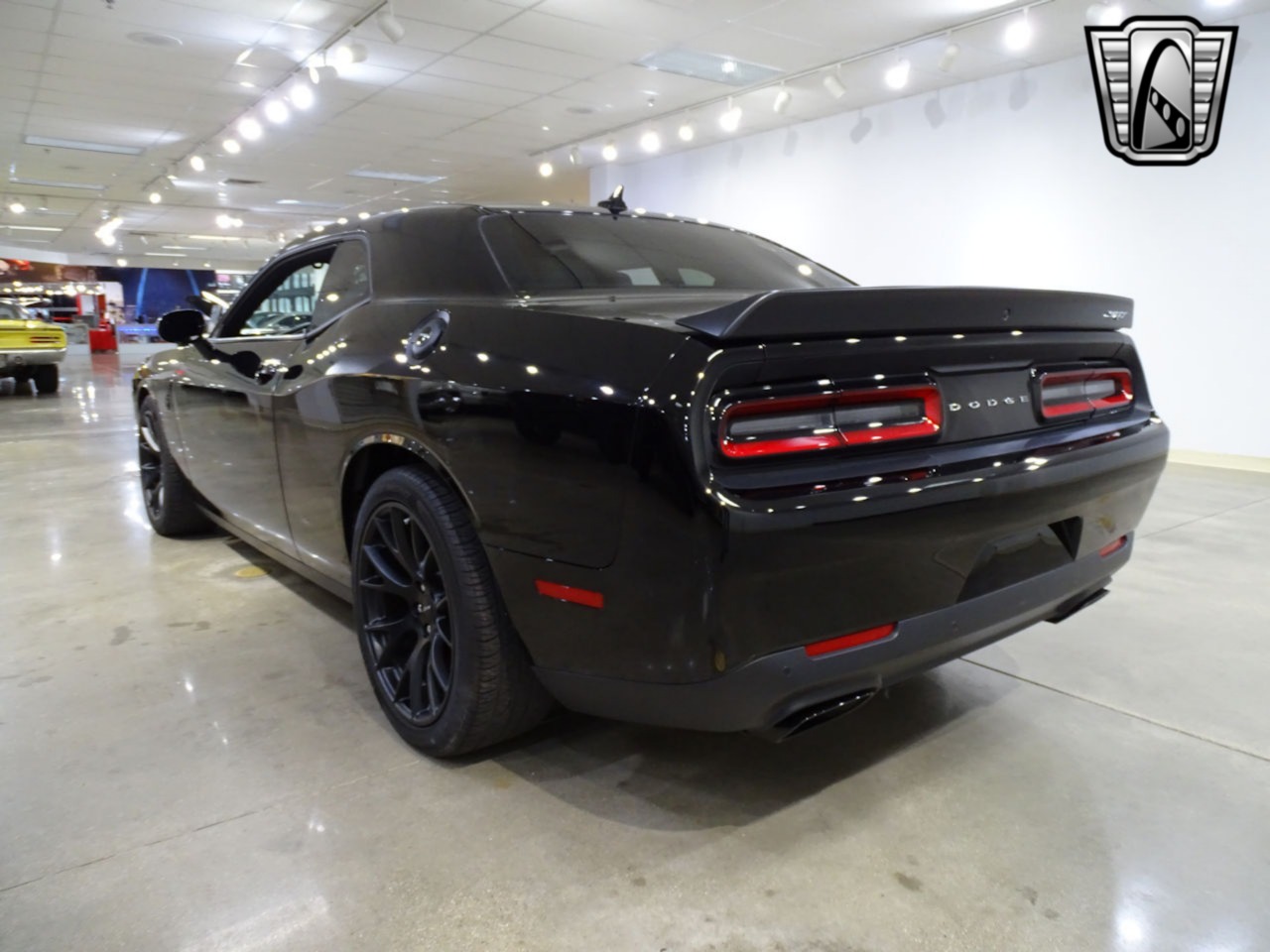 2015 Dodge Challenger 38