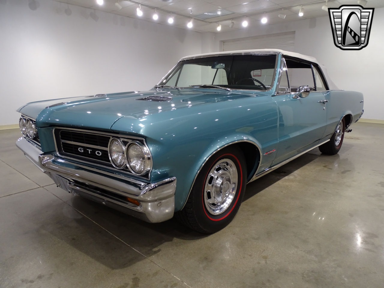 1964 Pontiac GTO 33