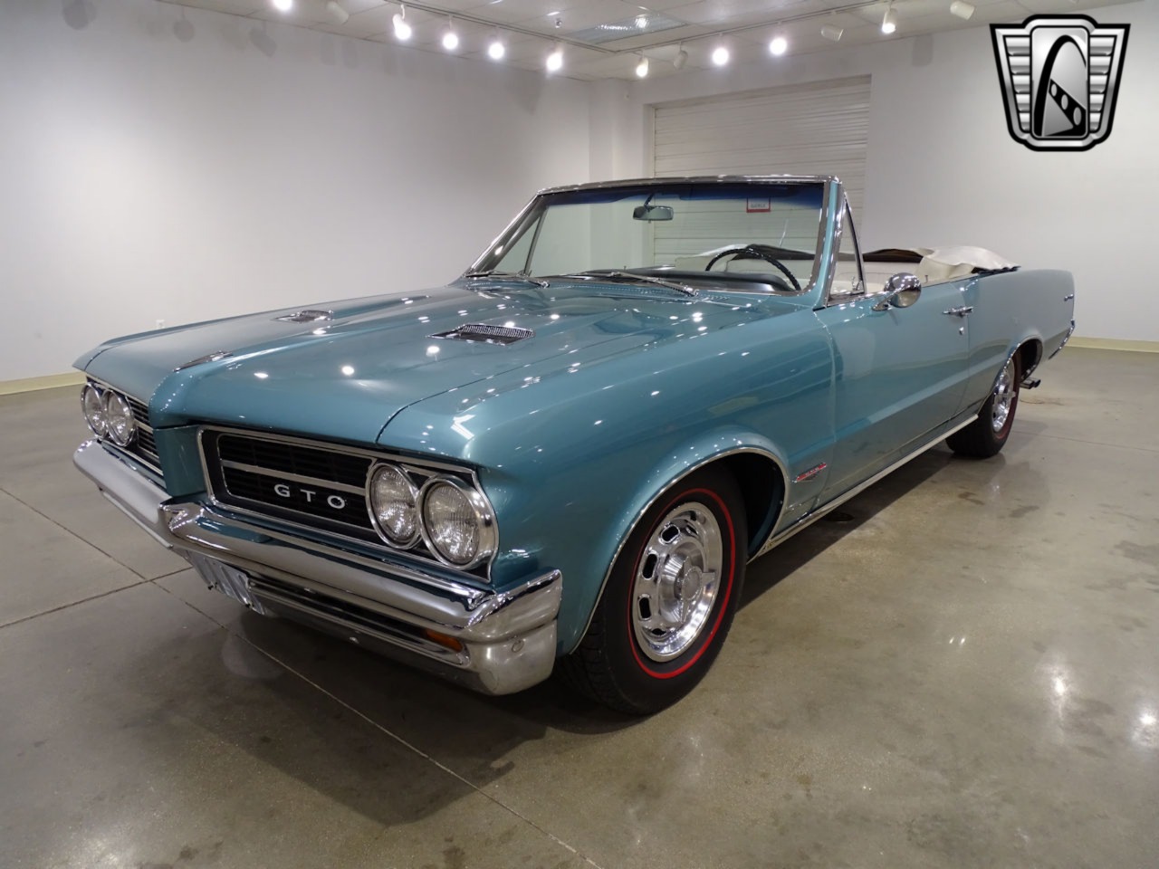 1964 Pontiac GTO 13