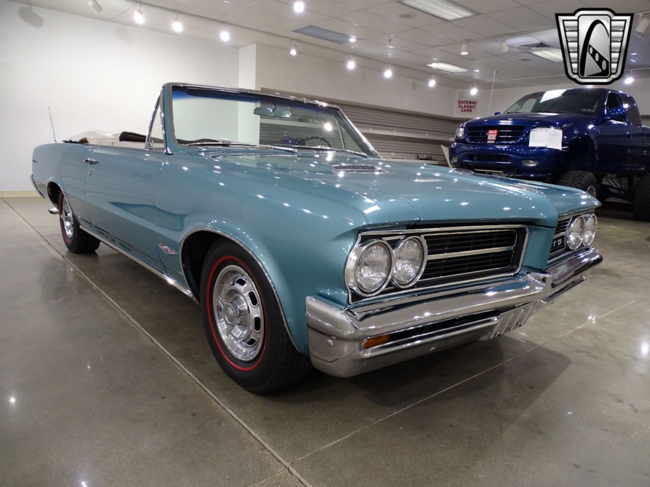 1964 Pontiac GTO 54