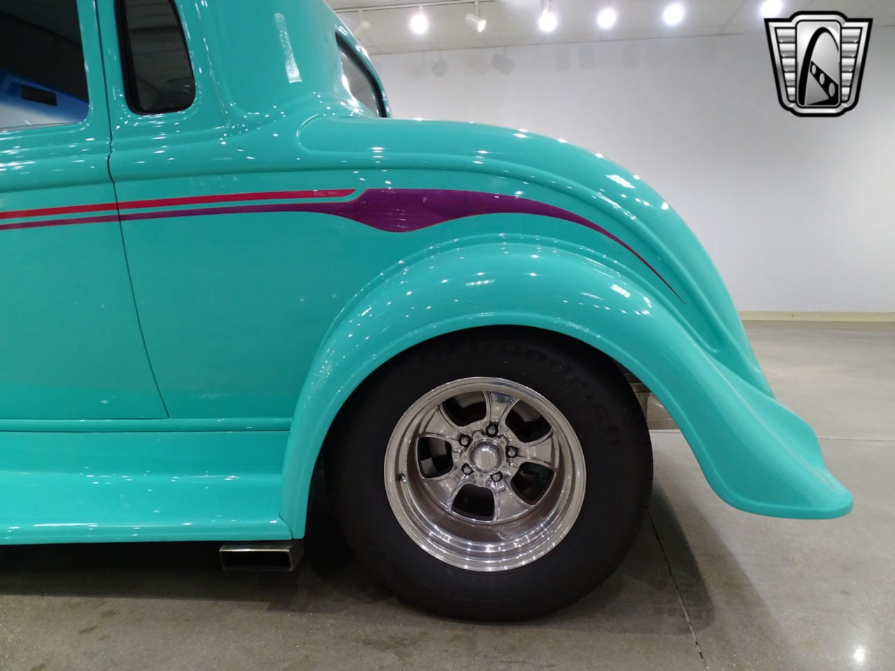 1933 Plymouth Coupe 51