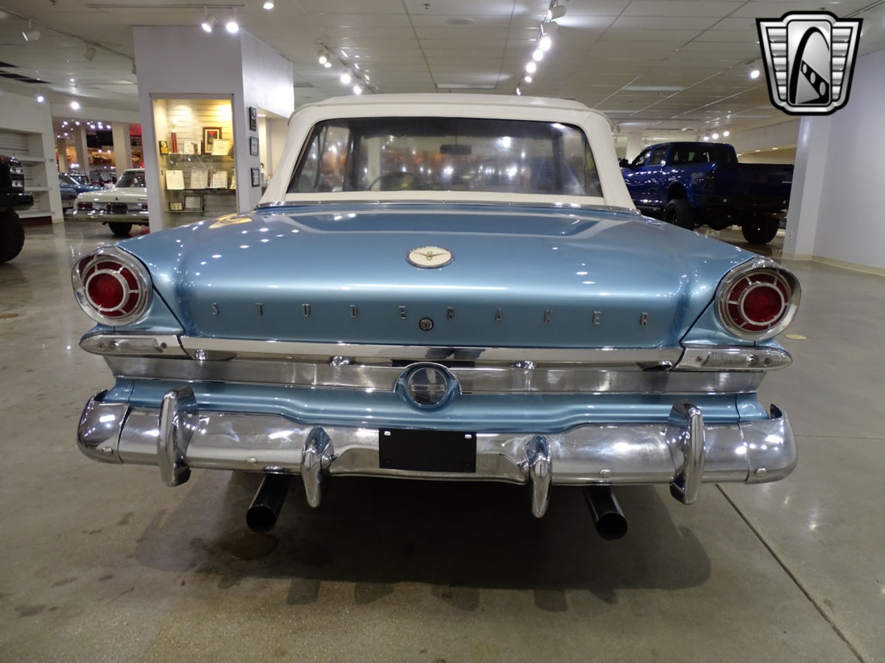 1963 Studebaker Lark Daytona Convertible 5