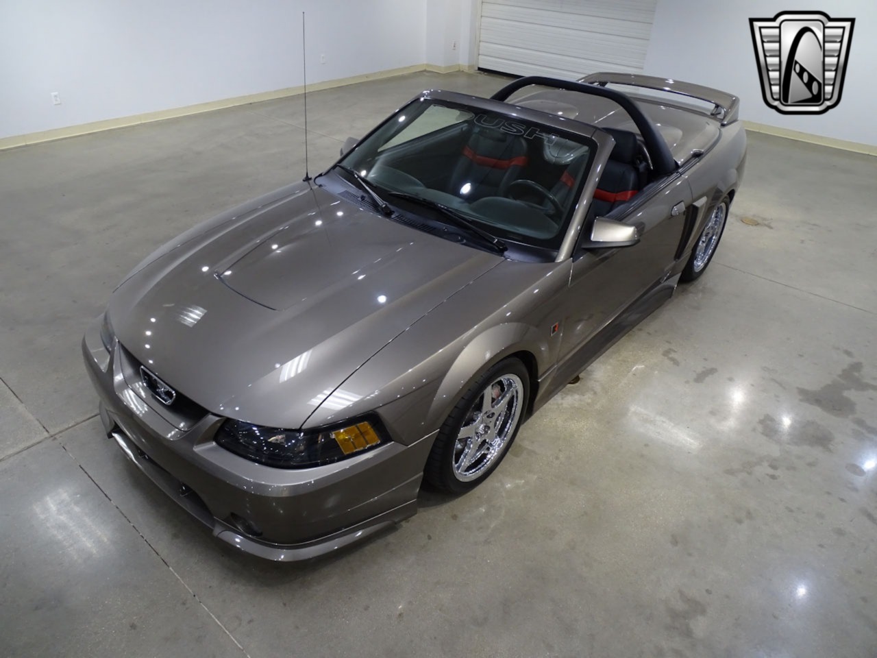 2002 Ford Mustang 32