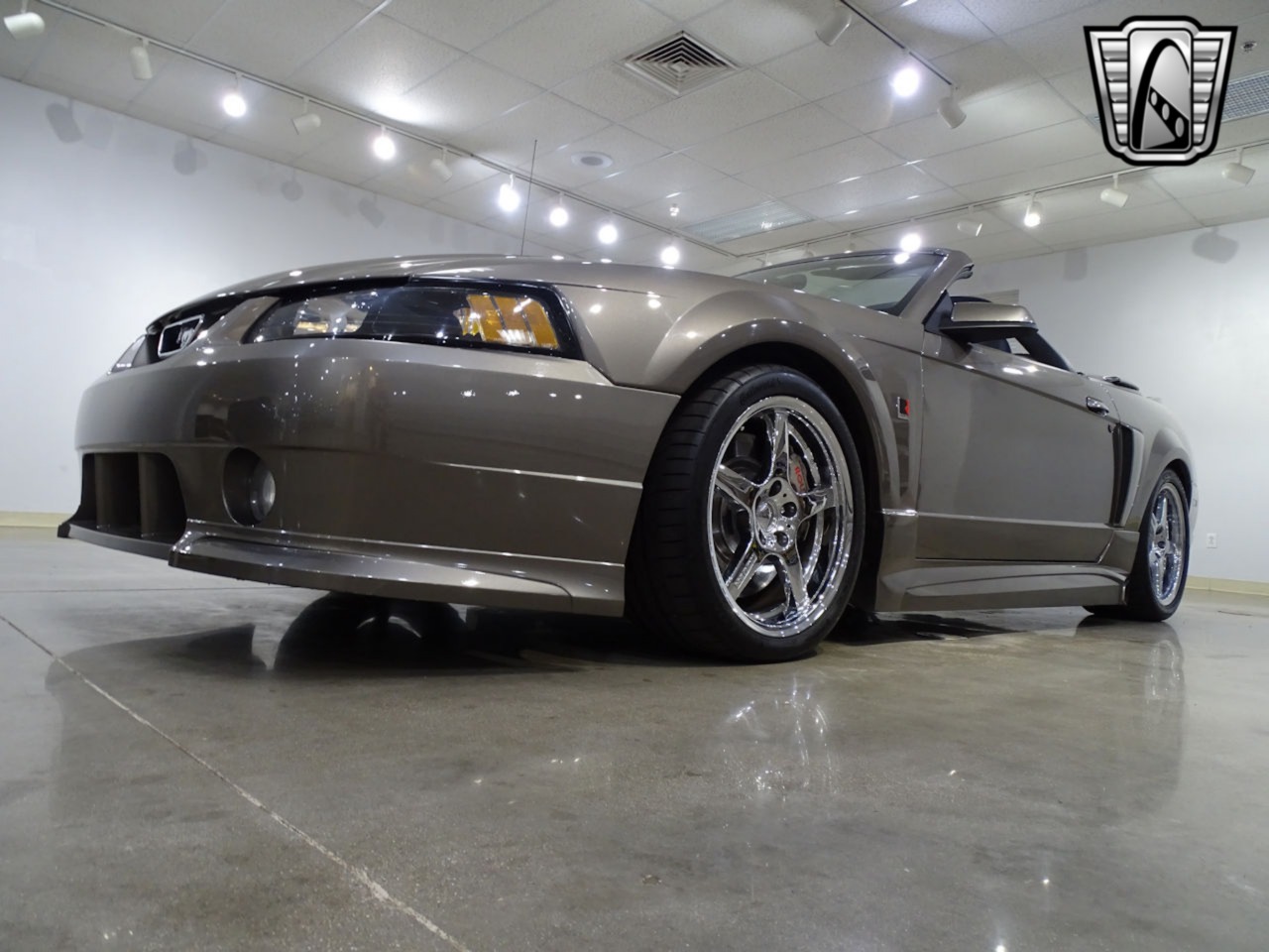 2002 Ford Mustang 34