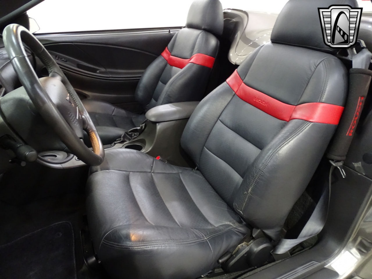 2002 Ford Mustang 19