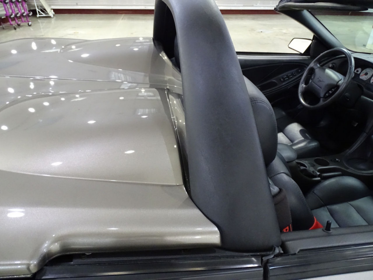 2002 Ford Mustang 84