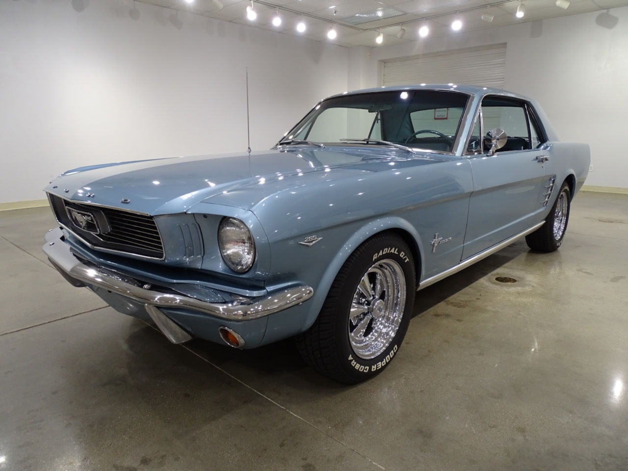 1966 Ford Mustang 30