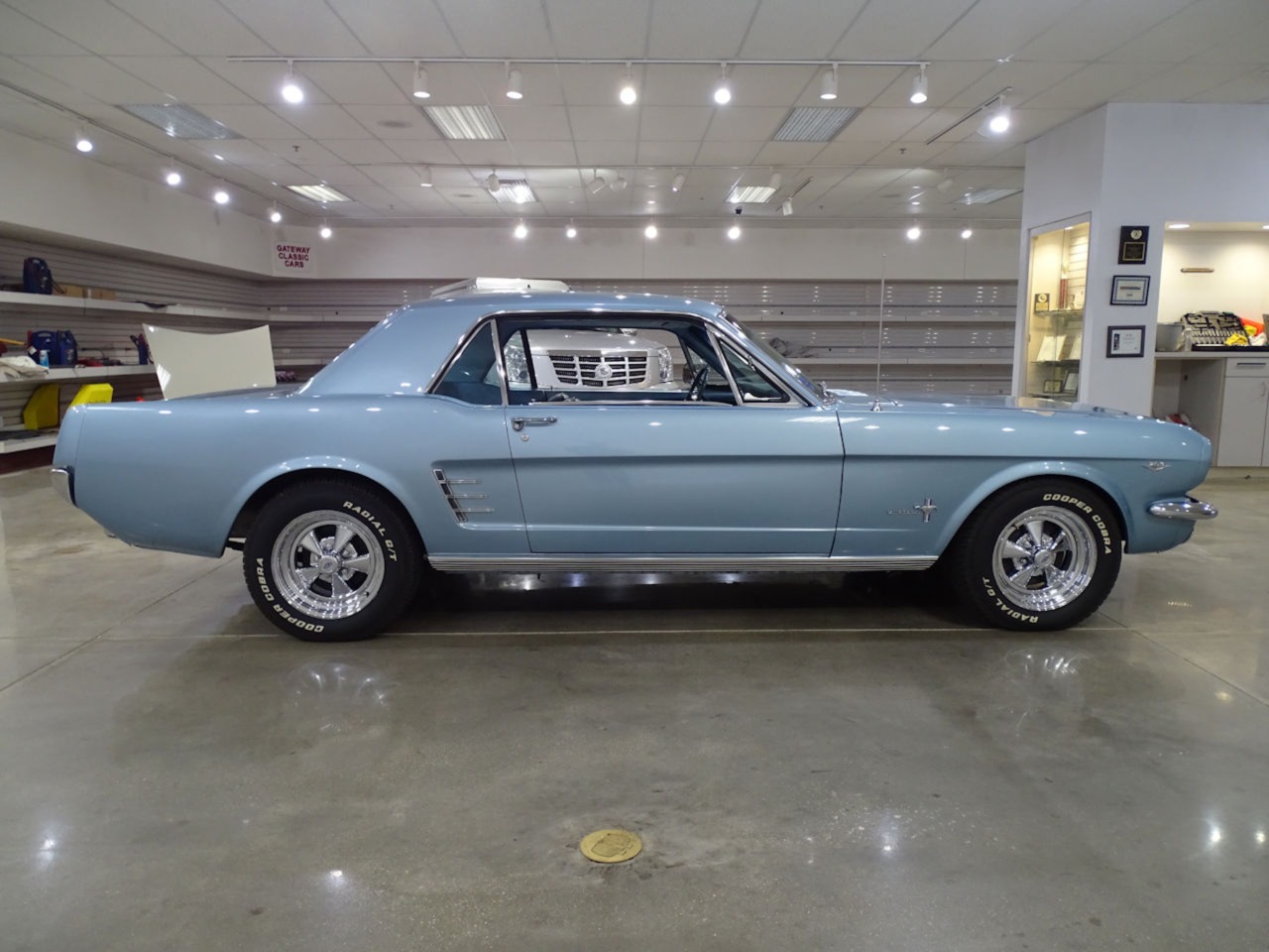 1966 Ford Mustang 43