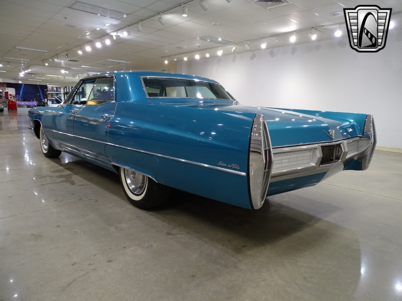 1967 Cadillac Sedan DeVille 4