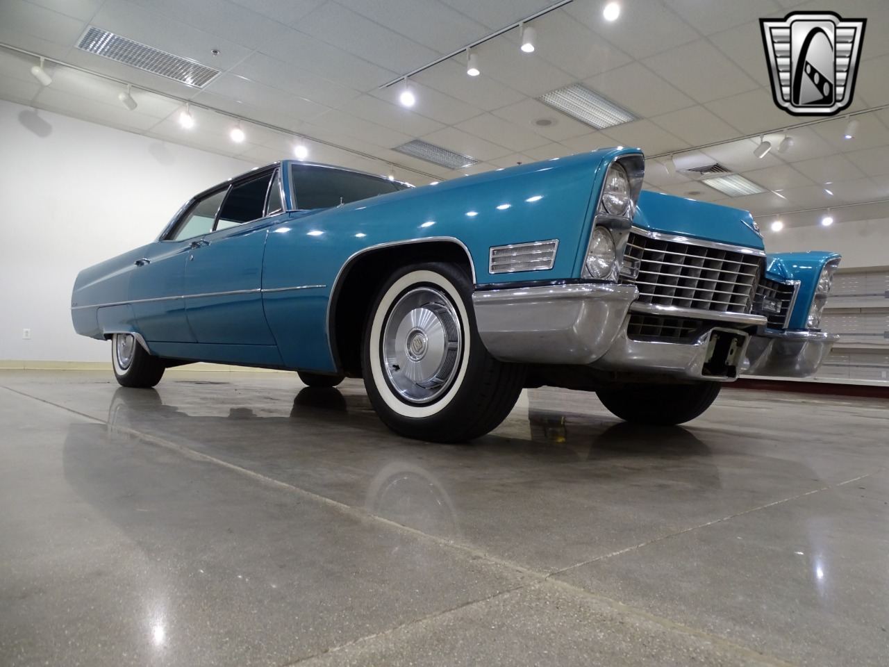 1967 Cadillac Sedan DeVille 45