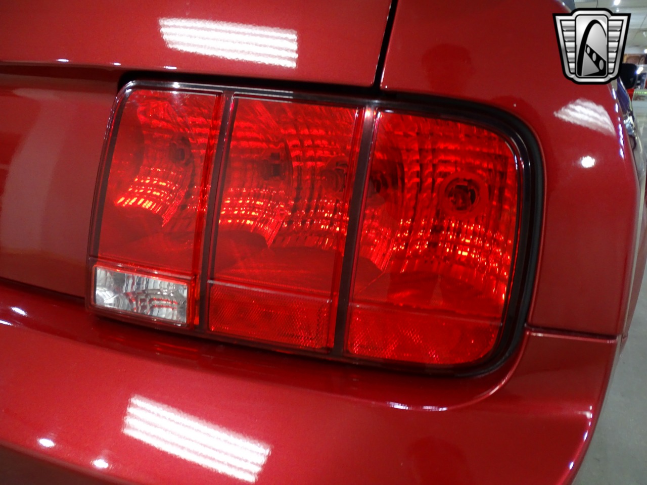 2005 Ford Mustang 74