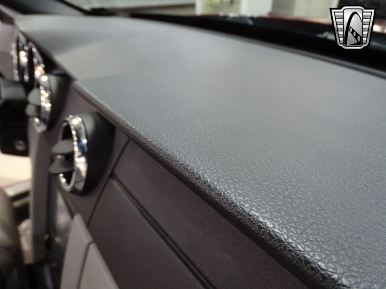 2005 Ford Mustang 23