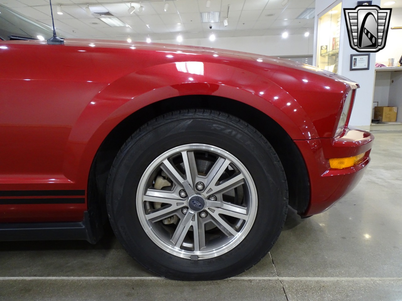 2005 Ford Mustang 56