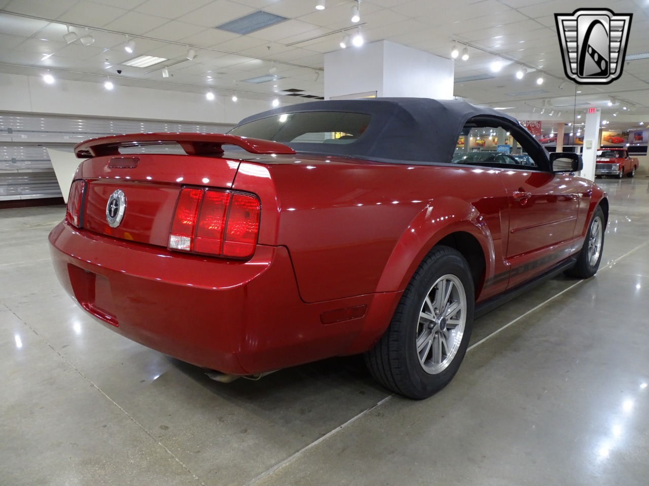 2005 Ford Mustang 6