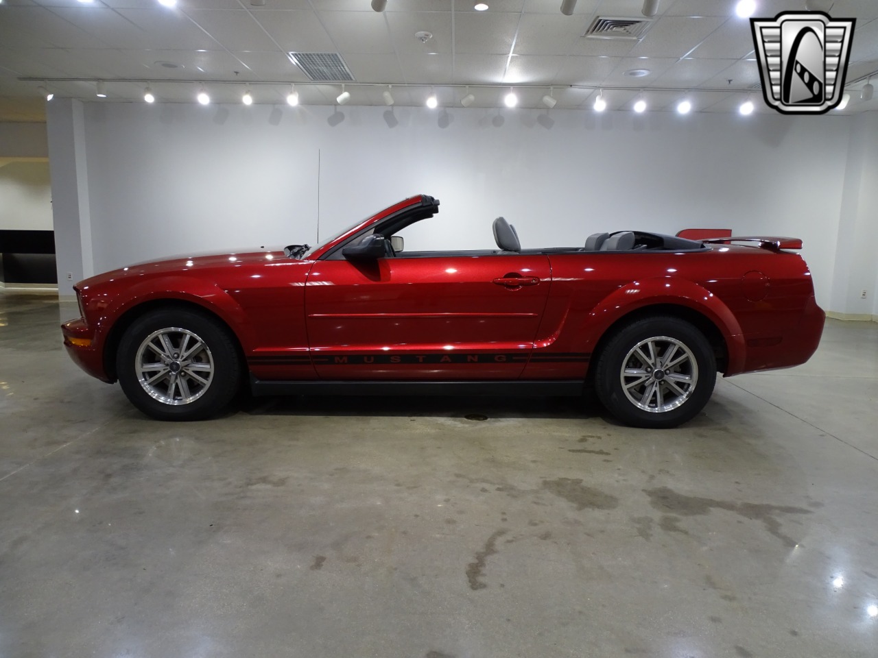 2005 Ford Mustang 89