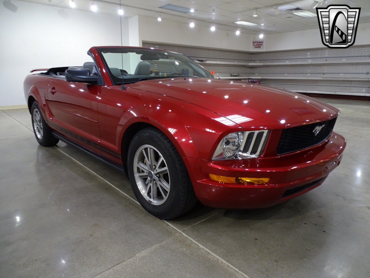 2005 Ford Mustang 94