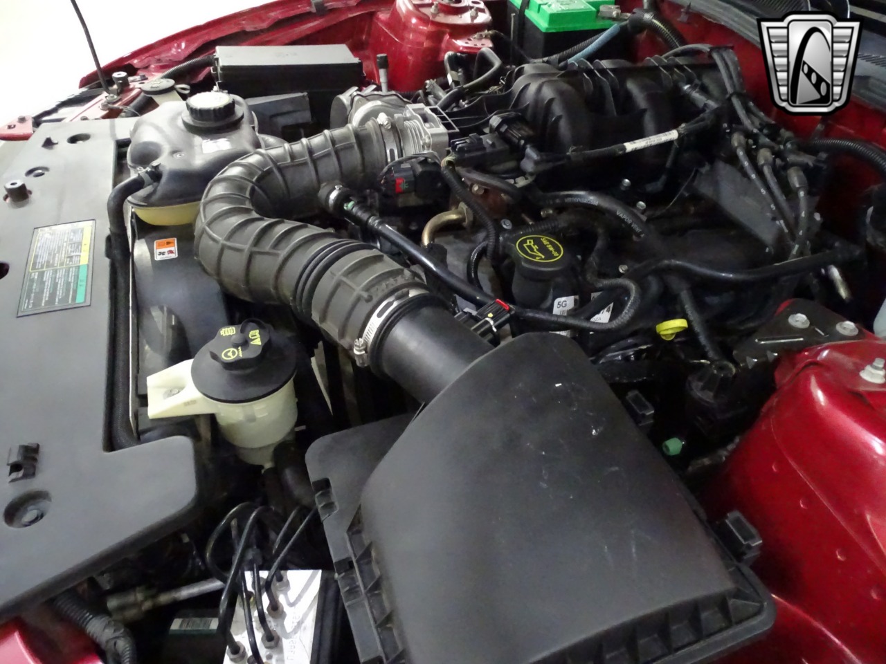 2005 Ford Mustang 30