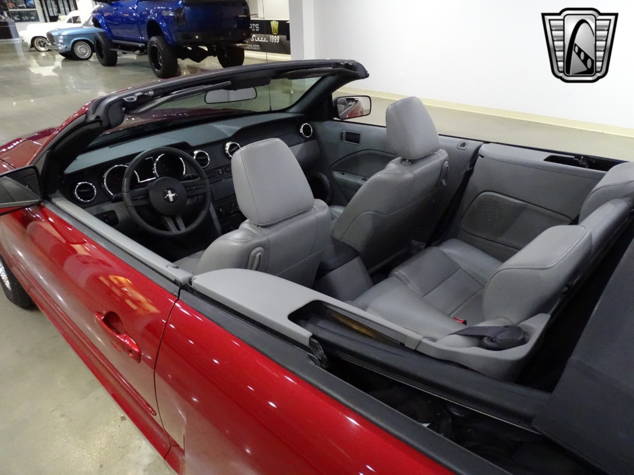 2005 Ford Mustang 12