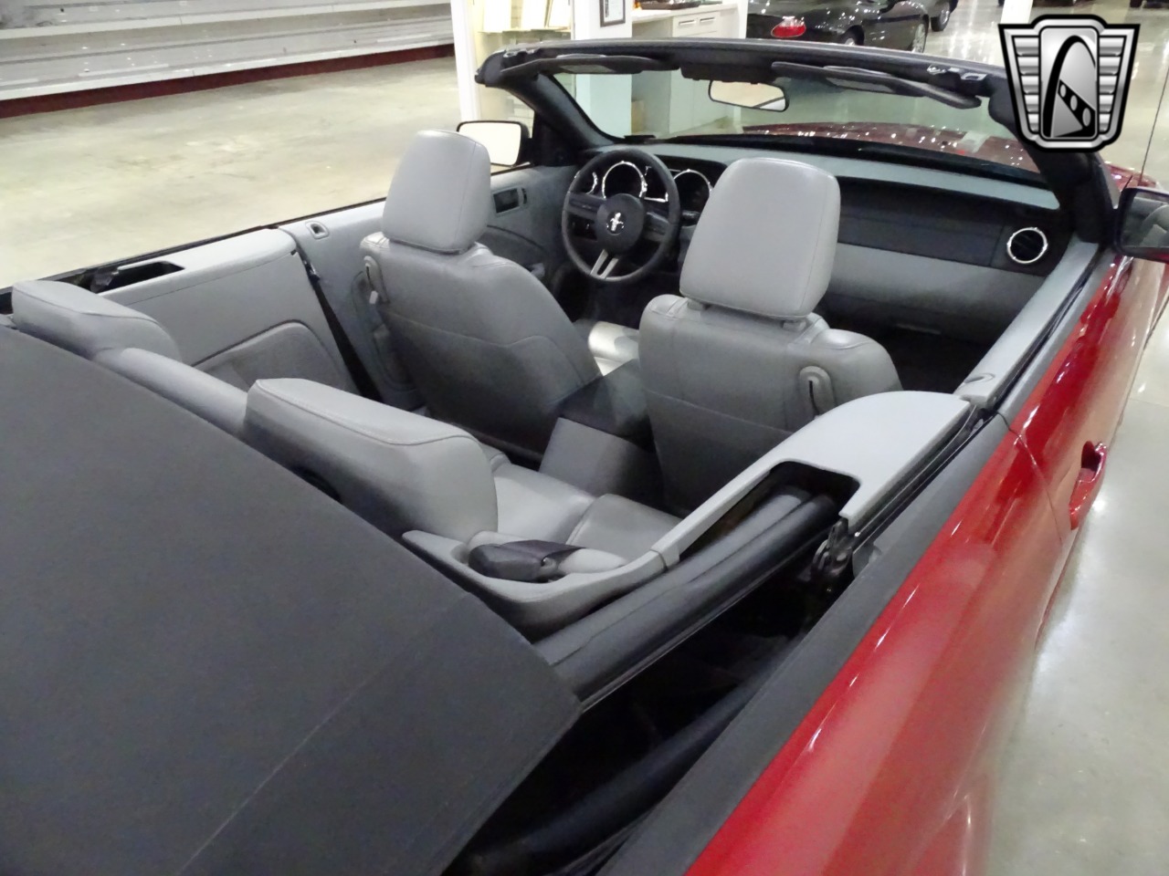 2005 Ford Mustang 96