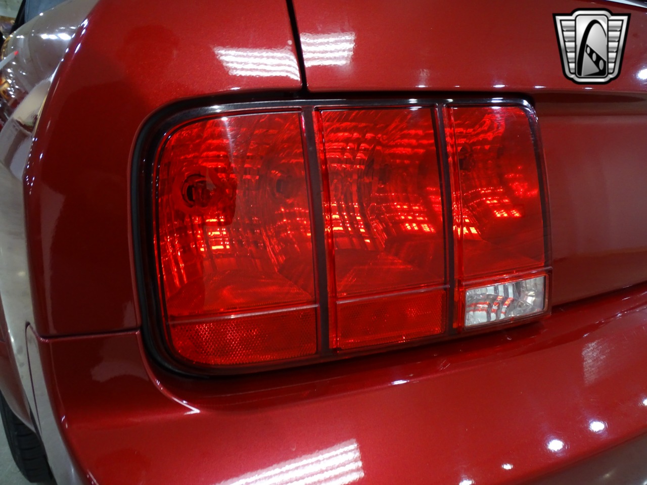 2005 Ford Mustang 73