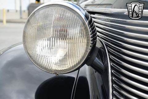 1937 DeSoto Rumble Seat Coupe image 35