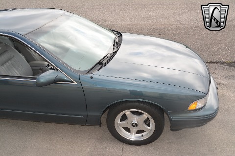 1996 Chevrolet Impala image 29