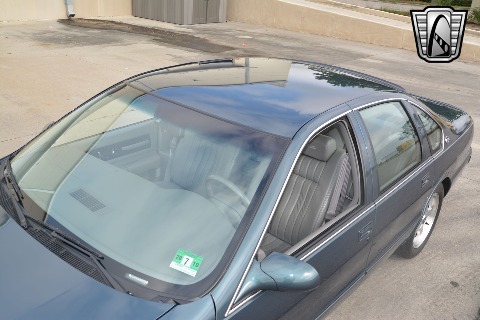 1996 Chevrolet Impala image 31
