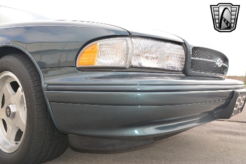 1996 Chevrolet Impala image 35