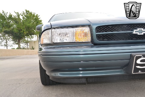 1996 Chevrolet Impala image 36