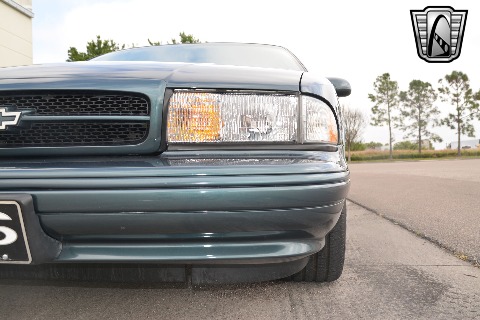 1996 Chevrolet Impala image 38