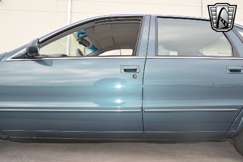 1996 Chevrolet Impala image 16