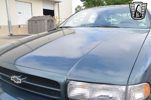 1996 Chevrolet Impala image 42