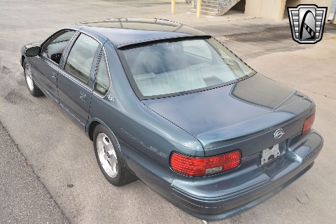 1996 Chevrolet Impala image 19