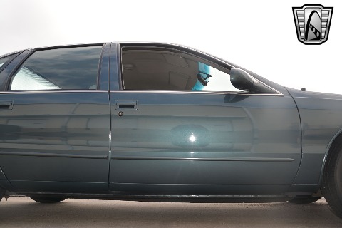1996 Chevrolet Impala image 28