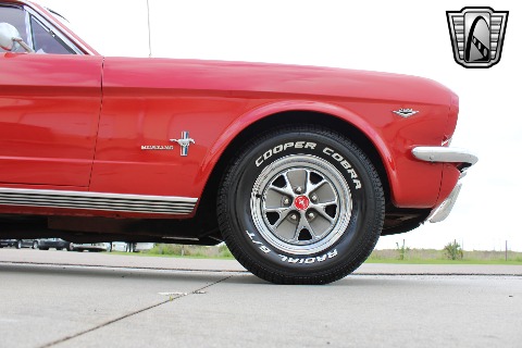 1965 Ford Mustang image 35